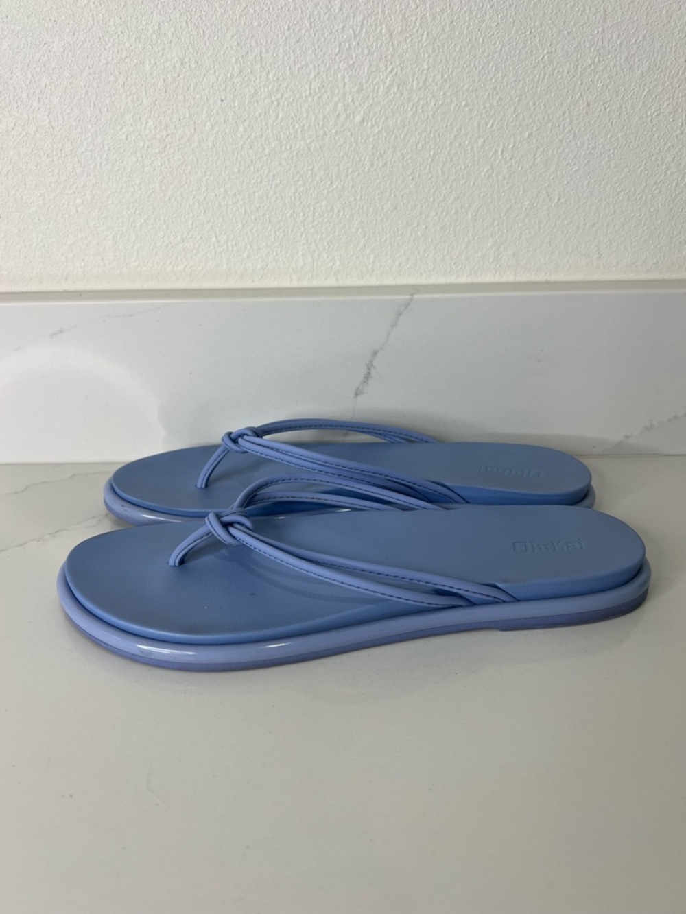 Olukai ‘Aka Knot-Detail Flip Flop Sandals